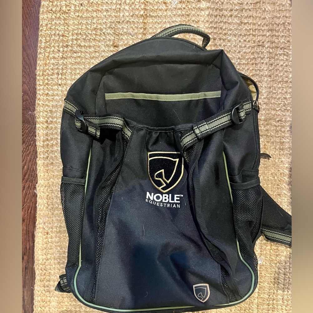 Noble Equestrian Ringside Back Pack